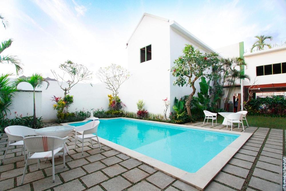 Spazzio Bali Hotel Kuta Lombok Extérieur photo