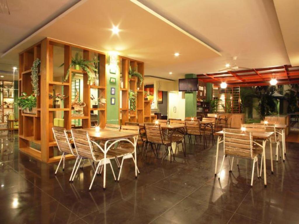 Spazzio Bali Hotel Kuta Lombok Extérieur photo