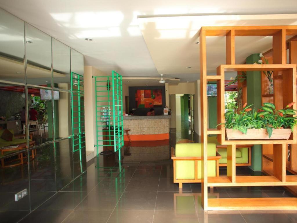 Spazzio Bali Hotel Kuta Lombok Extérieur photo