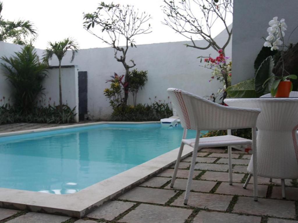 Spazzio Bali Hotel Kuta Lombok Extérieur photo